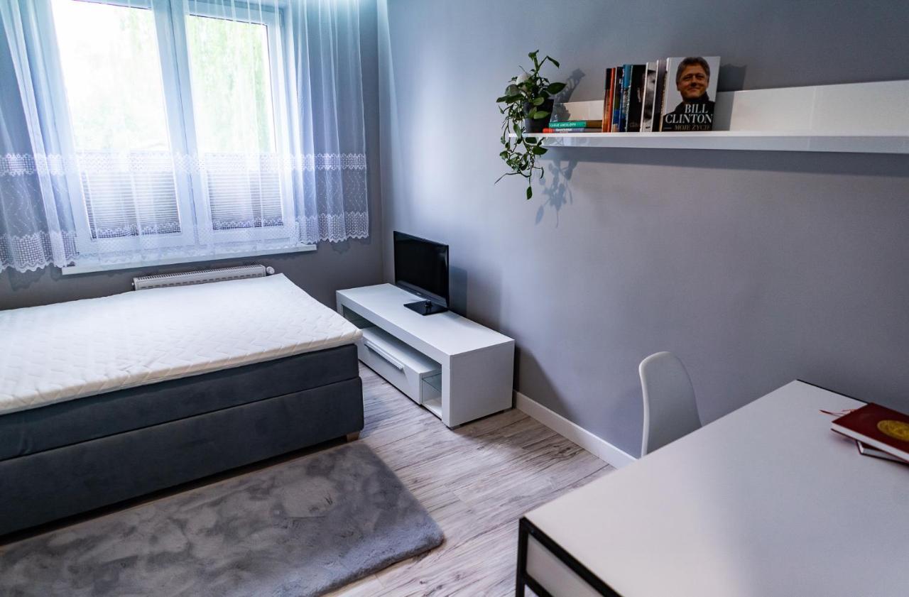 Appartamento Apartament Przy Bystrzanskiej Bielsko-Biała Esterno foto
