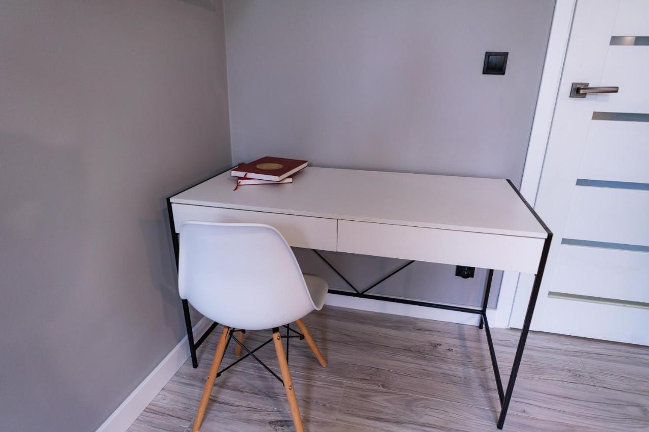 Appartamento Apartament Przy Bystrzanskiej Bielsko-Biała Esterno foto